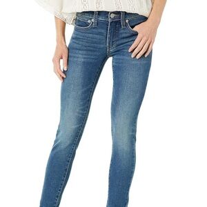 Lucky Brand Mid Rise Crop Ava Jeans - Size 2